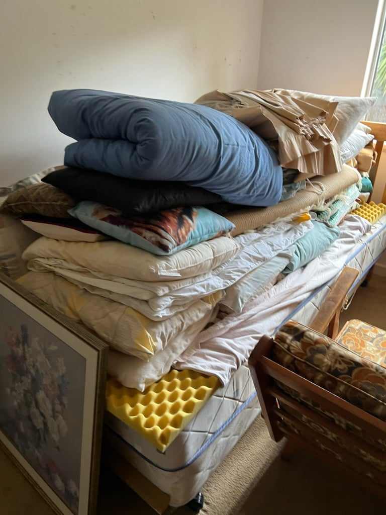 Bedroom furniture and bedding removal & disposable in Adelaide Bed Frames and Mattresses Rubbish Removal in Adelaide