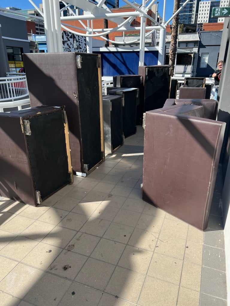 Commercial furniture removal in Adelaide (desks, tables, lounges, couches) Commercial furniture removal in Adelaide (desks, tables, lounges, couches)